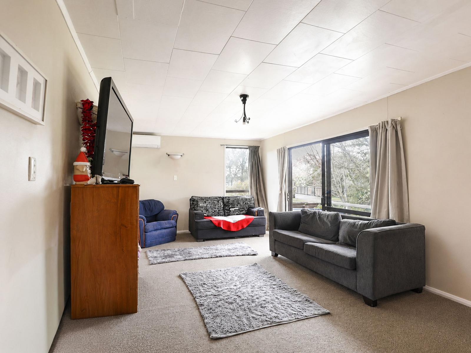 6 Luke Place, Fairy Springs