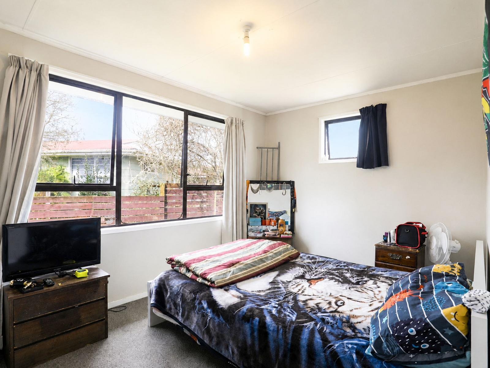 6 Luke Place, Fairy Springs