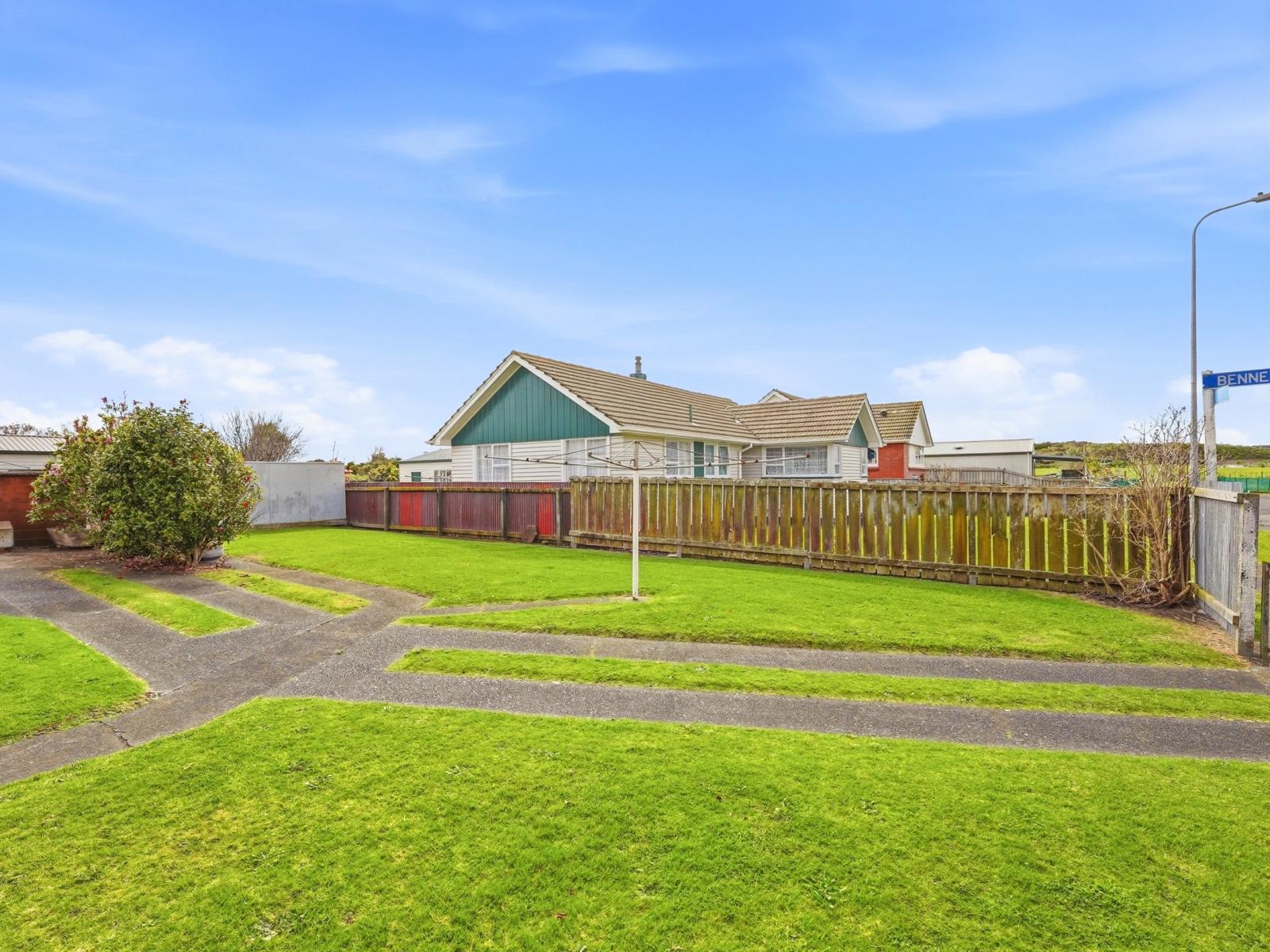 83 Titoki Street, Castlecliff