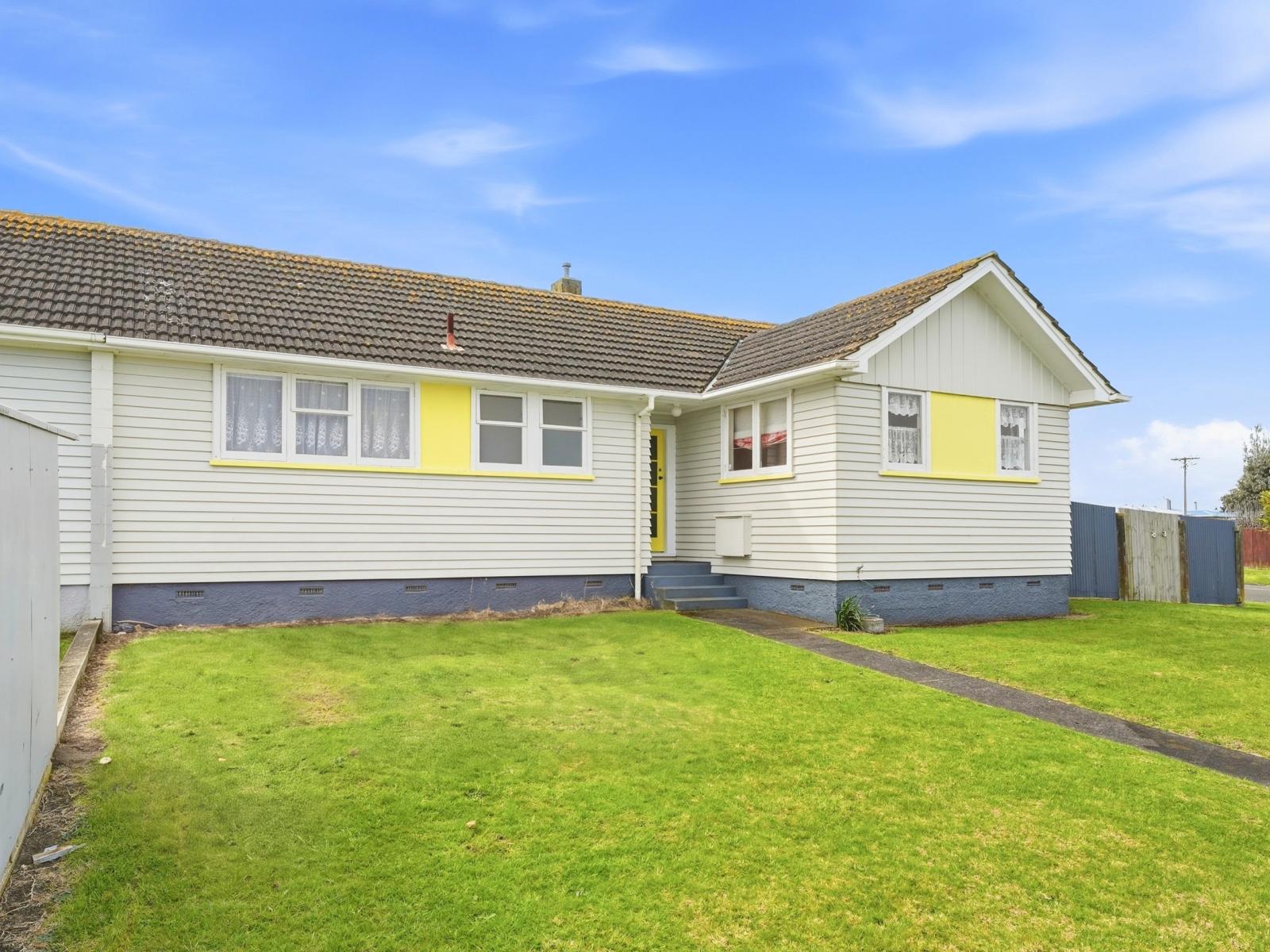 83 Titoki Street, Castlecliff