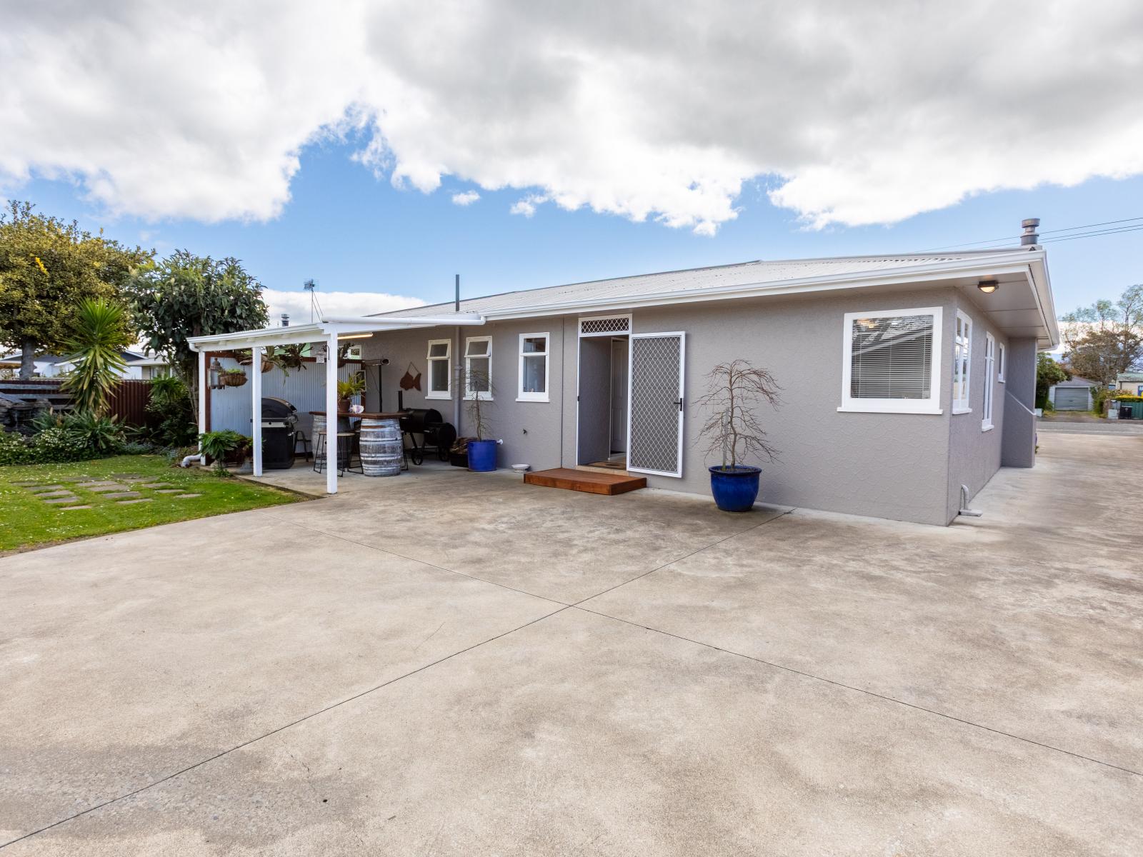 44 Burns Street, Dannevirke