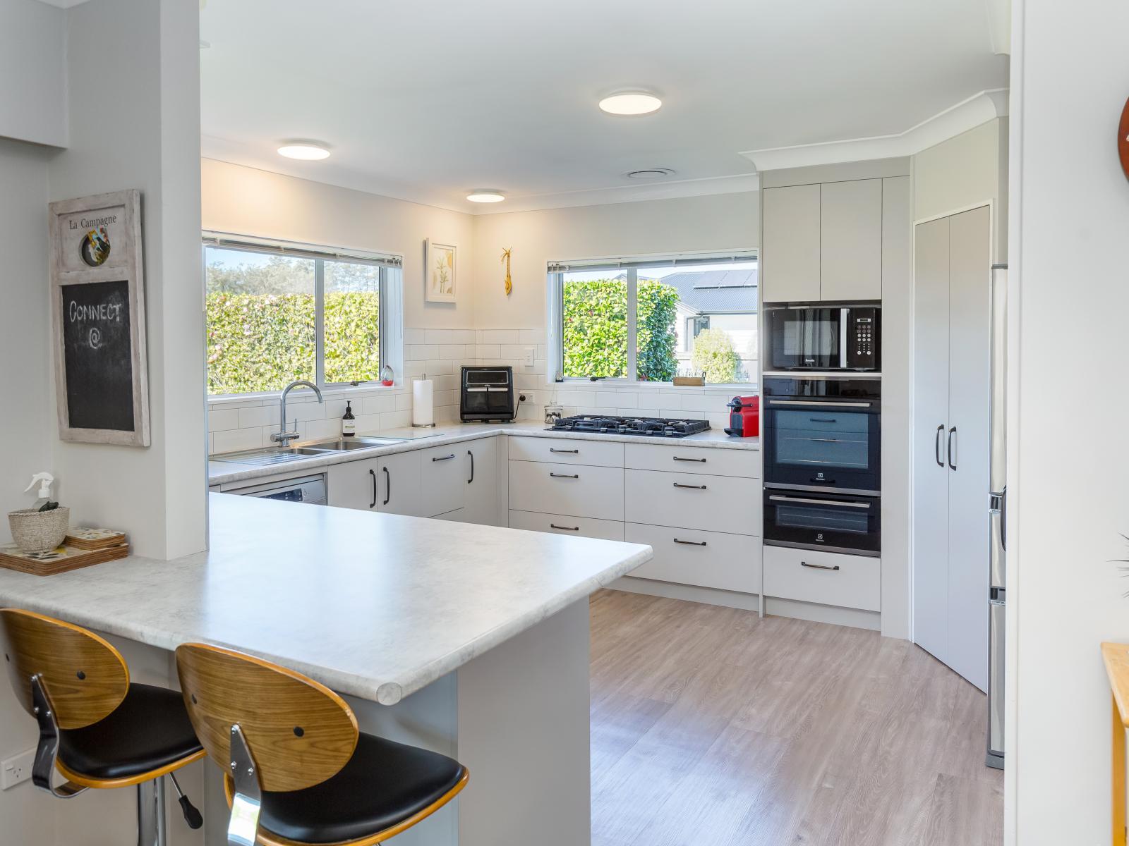 101 Lincoln Road, Carterton