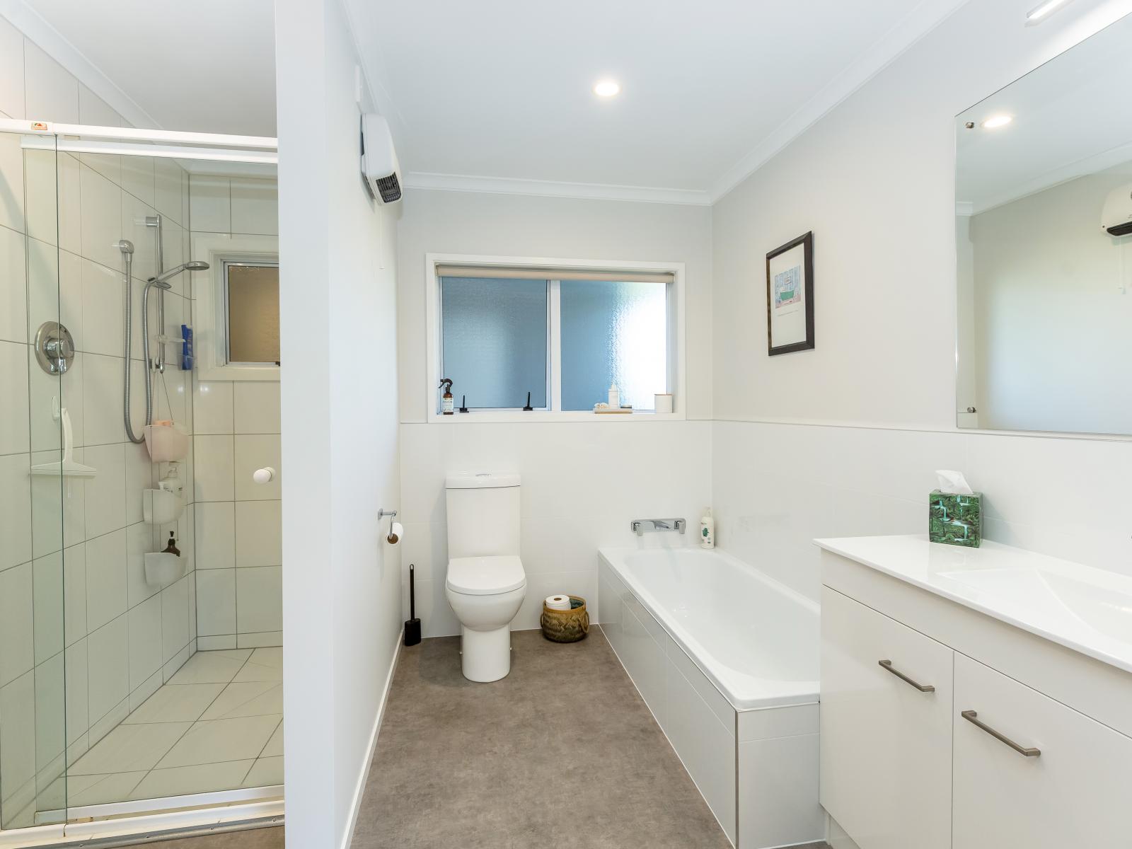 101 Lincoln Road, Carterton