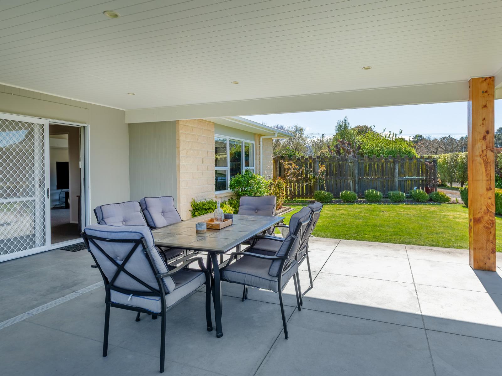 101 Lincoln Road, Carterton