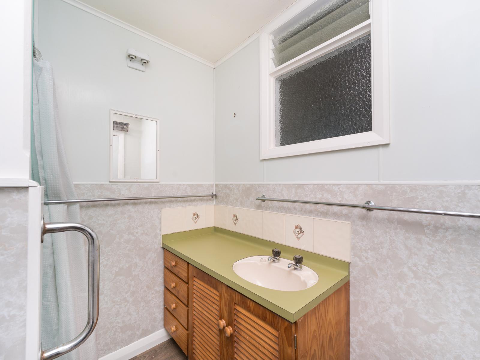 14 Belvedere Crescent, Takaro