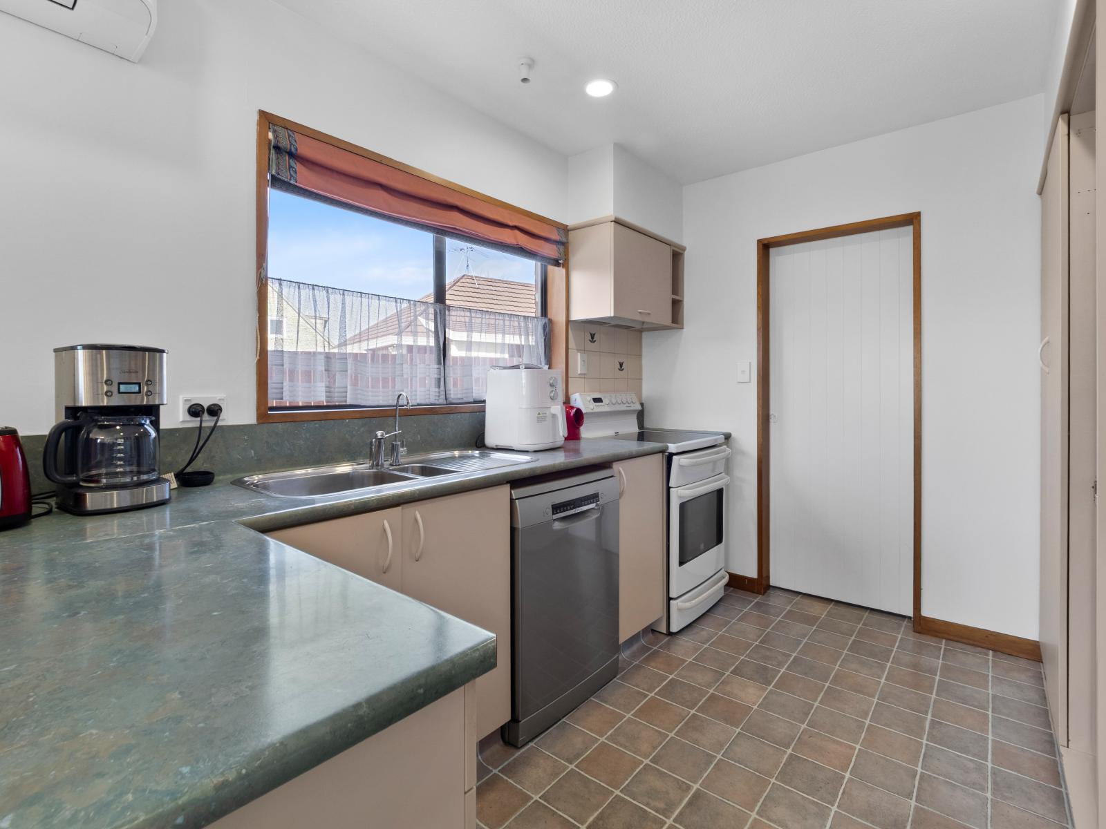 35 Lane Street, Allenton