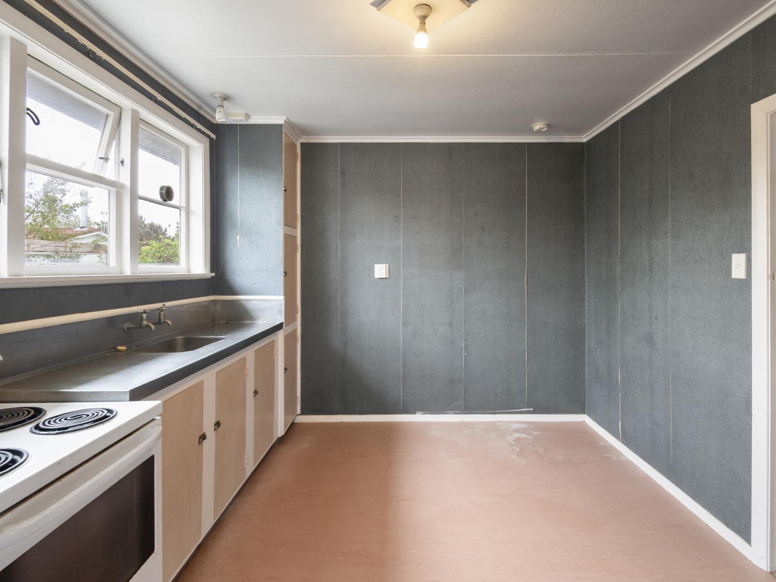 18 Severn Terrace, Roslyn