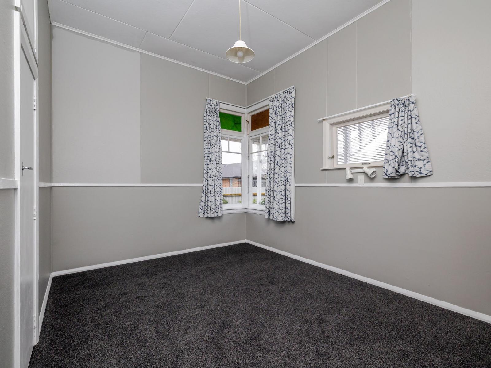 19 Sedcole Street, Pahiatua