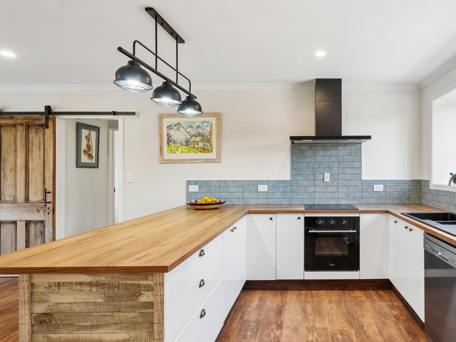 862 Oxford Road, Fernside