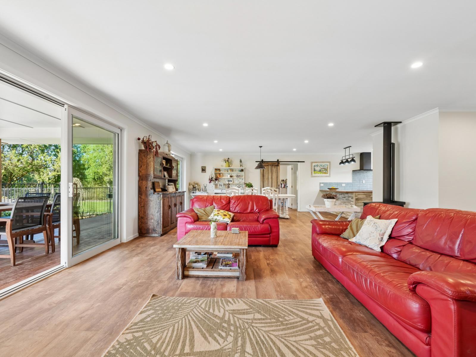 862 Oxford Road, Fernside