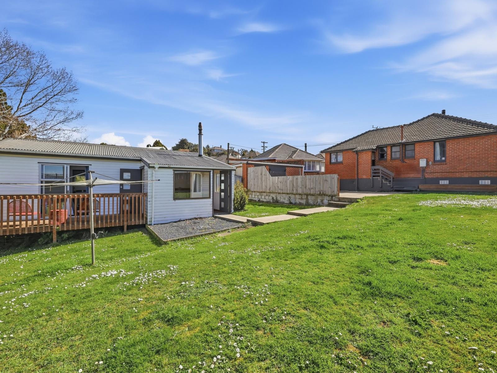5 Columba Avenue, Calton Hill