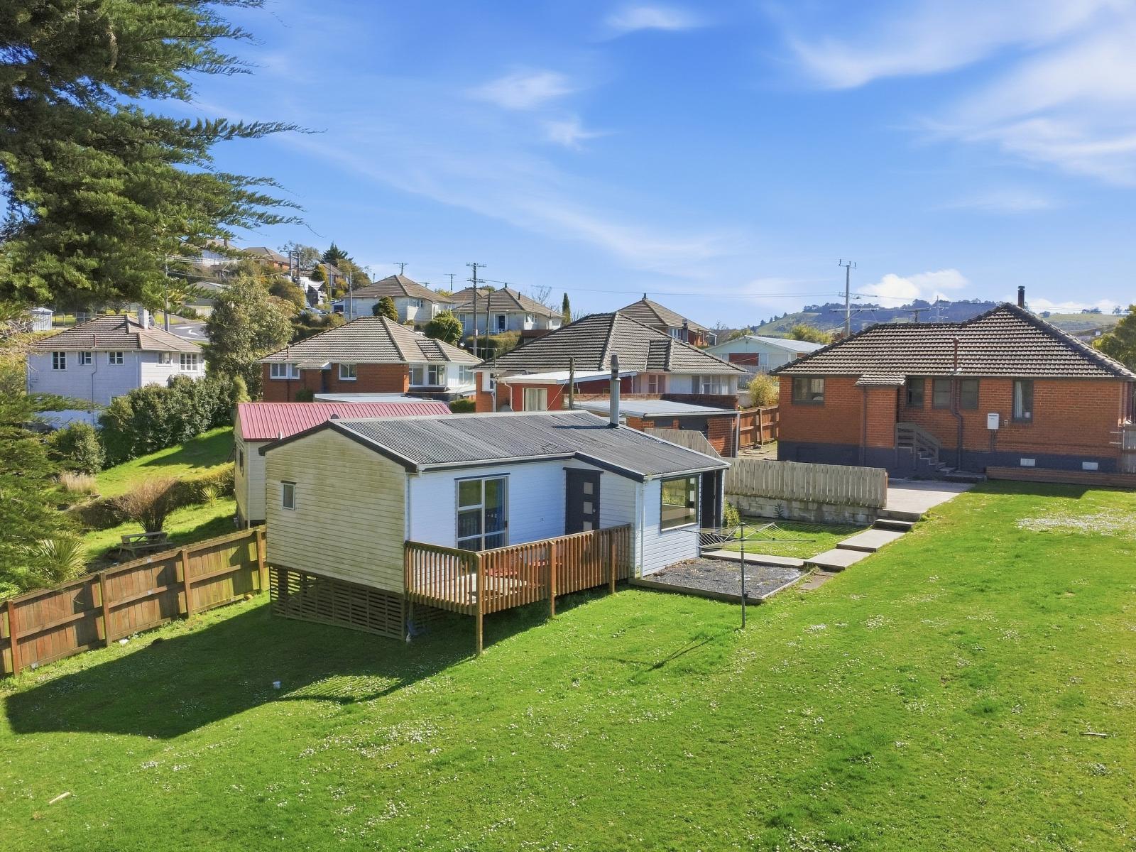 5 Columba Avenue, Calton Hill