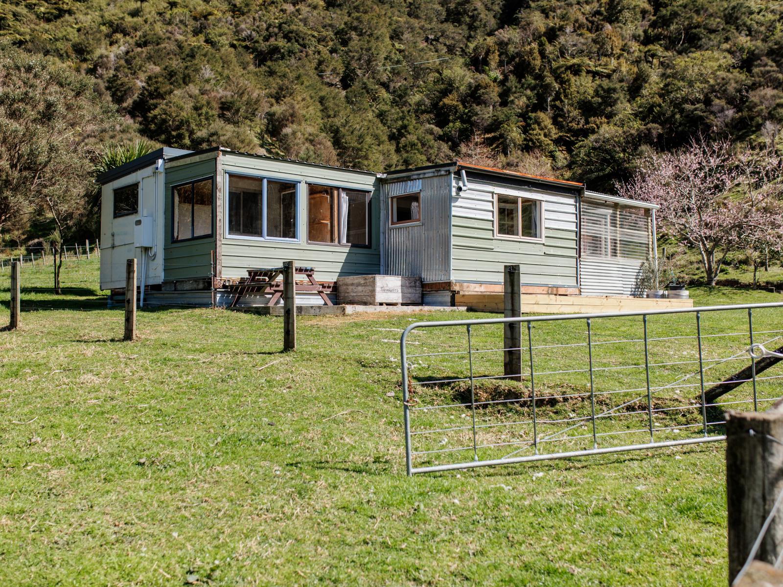 1344 Otara Road, Toatoa