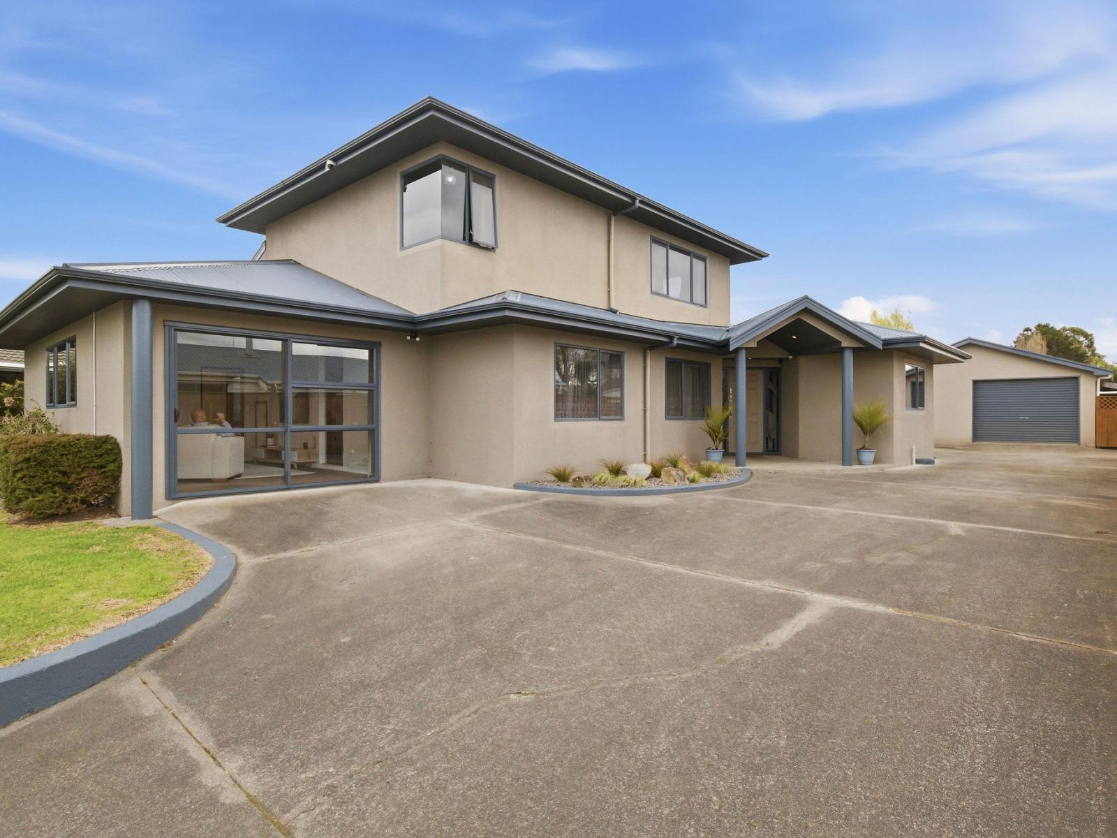 9 Sherwood Place, Springvale