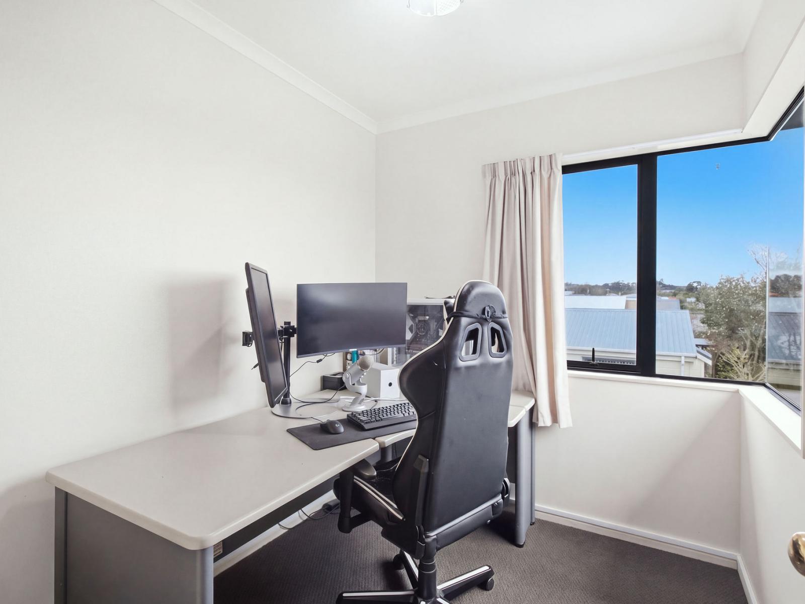 9 Sherwood Place, Springvale