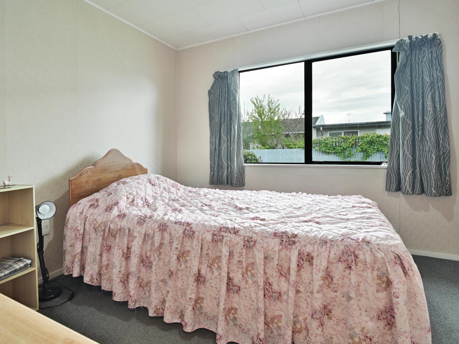 2/806 St Aubyn Street East, Parkvale