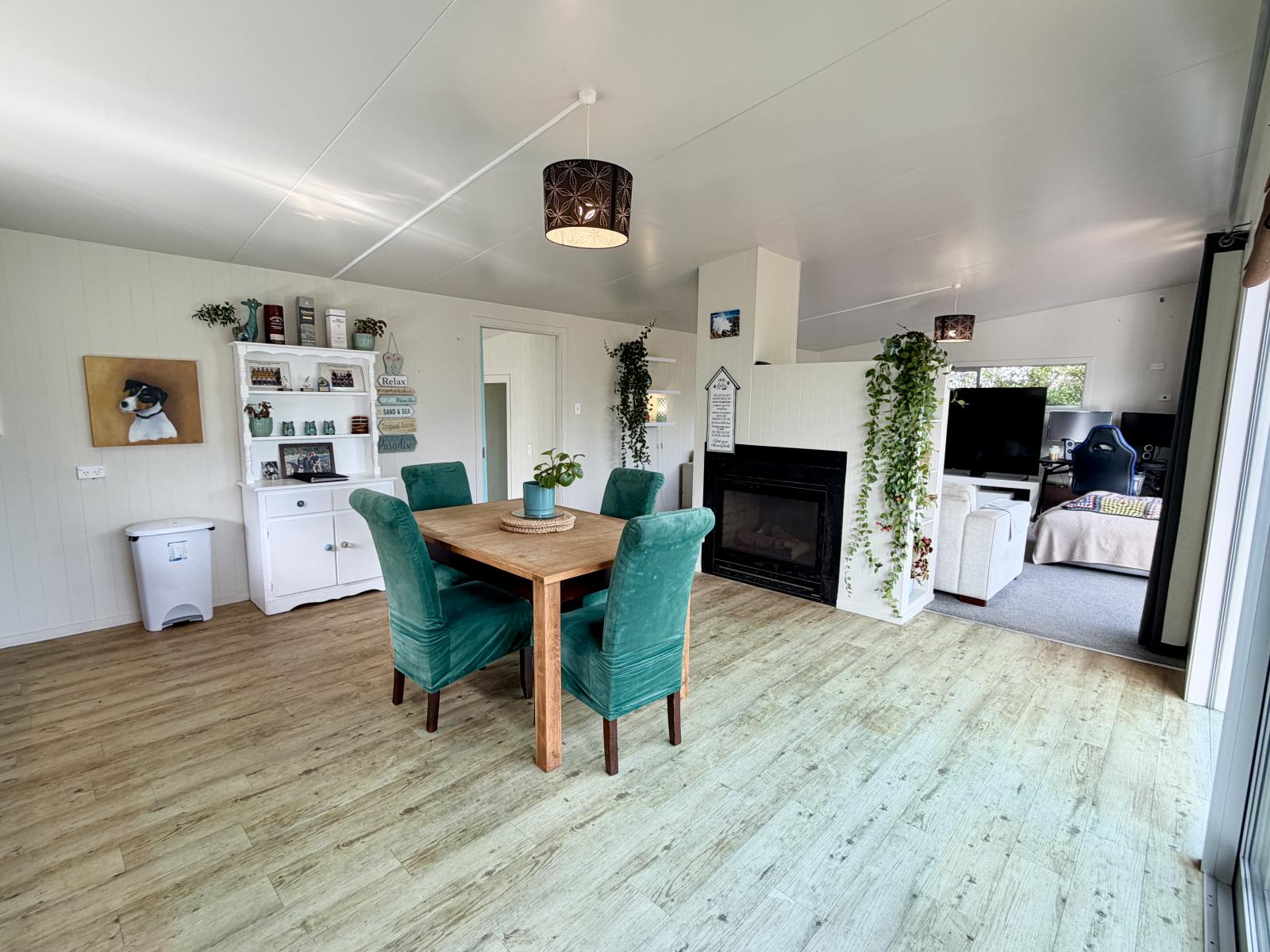 15 Cook Street, Carters Beach