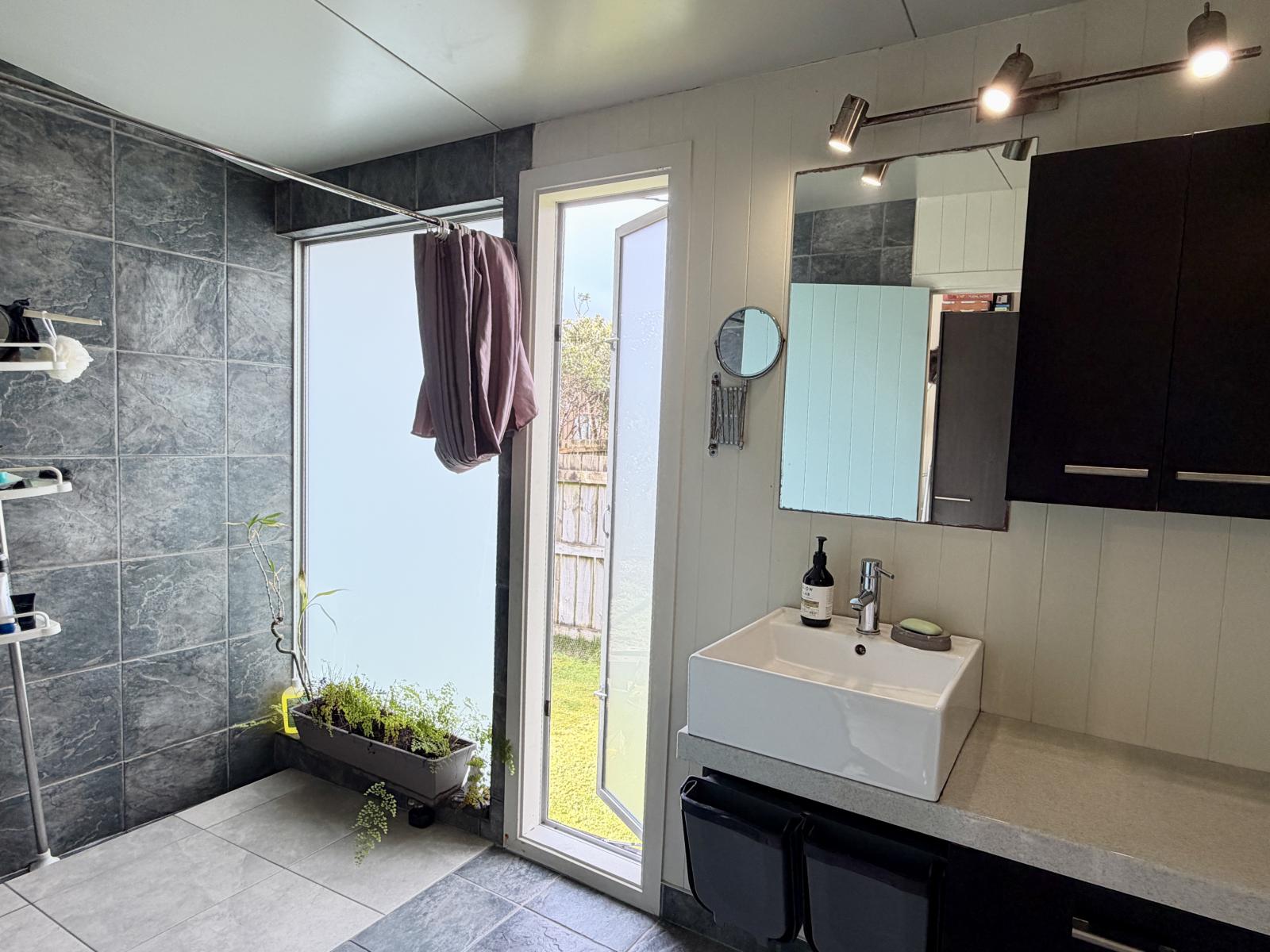 15 Cook Street, Carters Beach