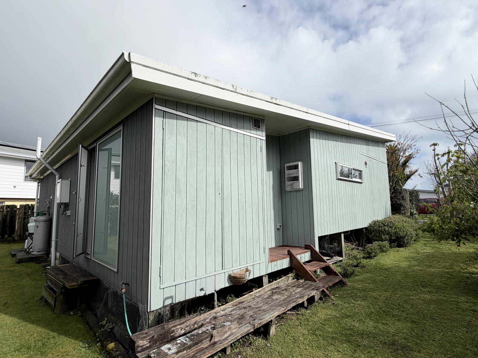 15 Cook Street, Carters Beach