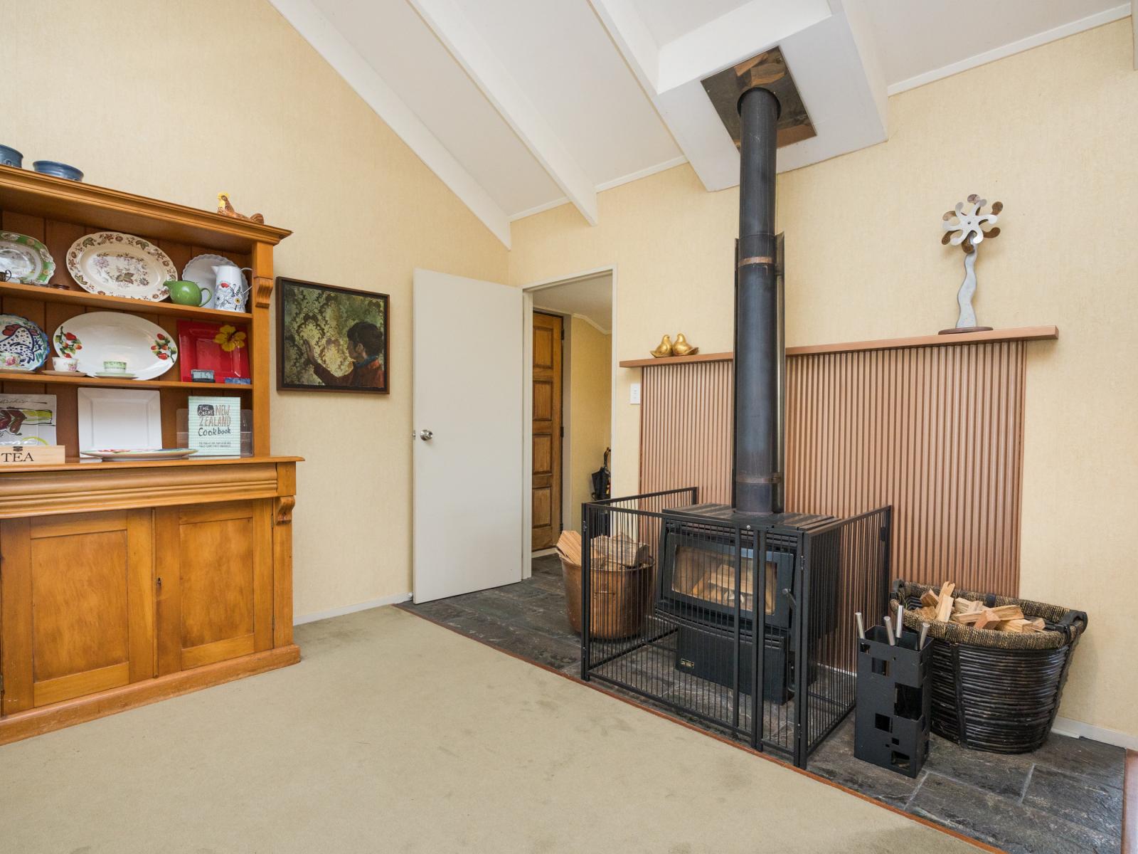 5 Hennessy Street East, Foxton Beach