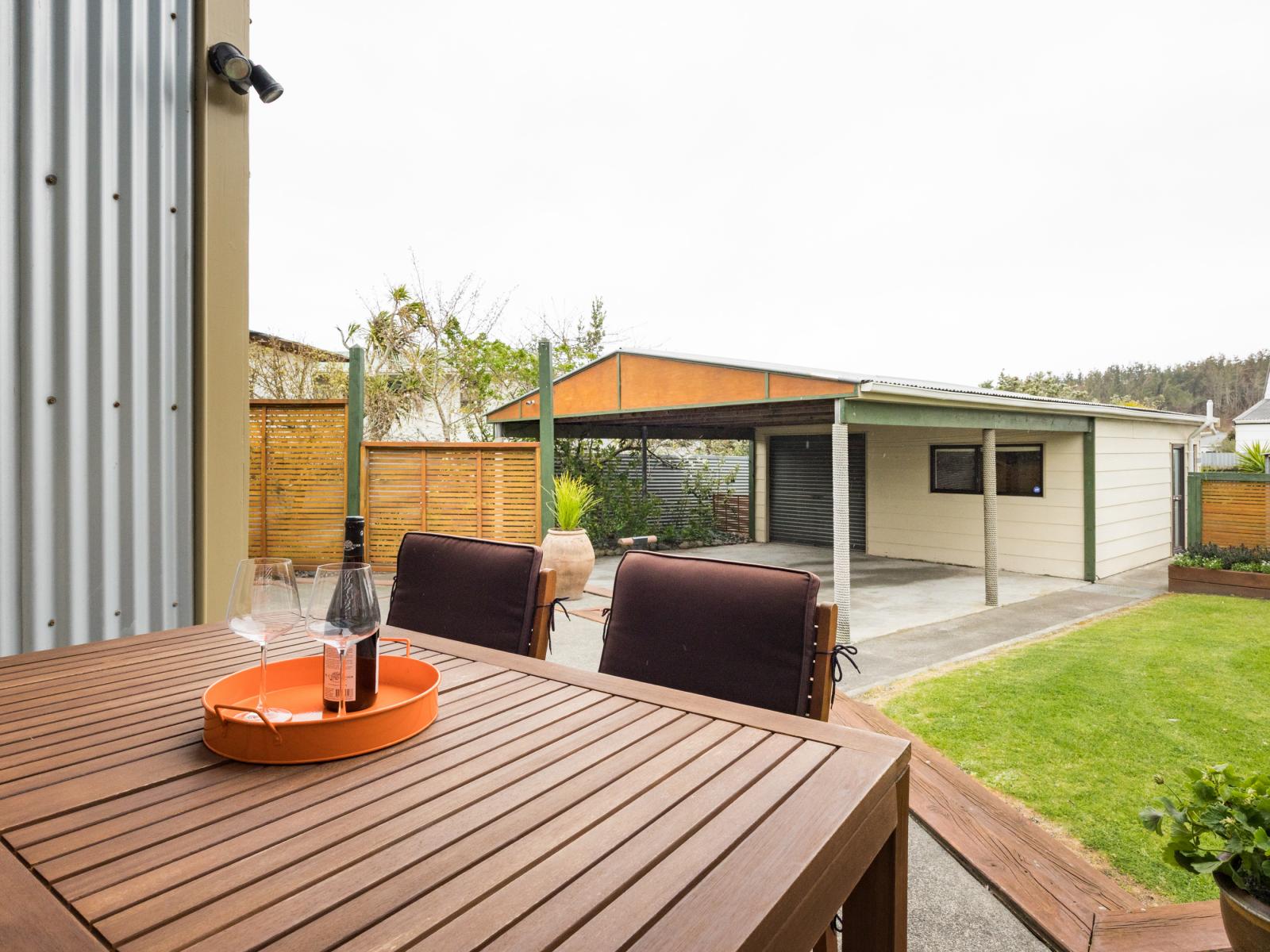 5 Hennessy Street East, Foxton Beach