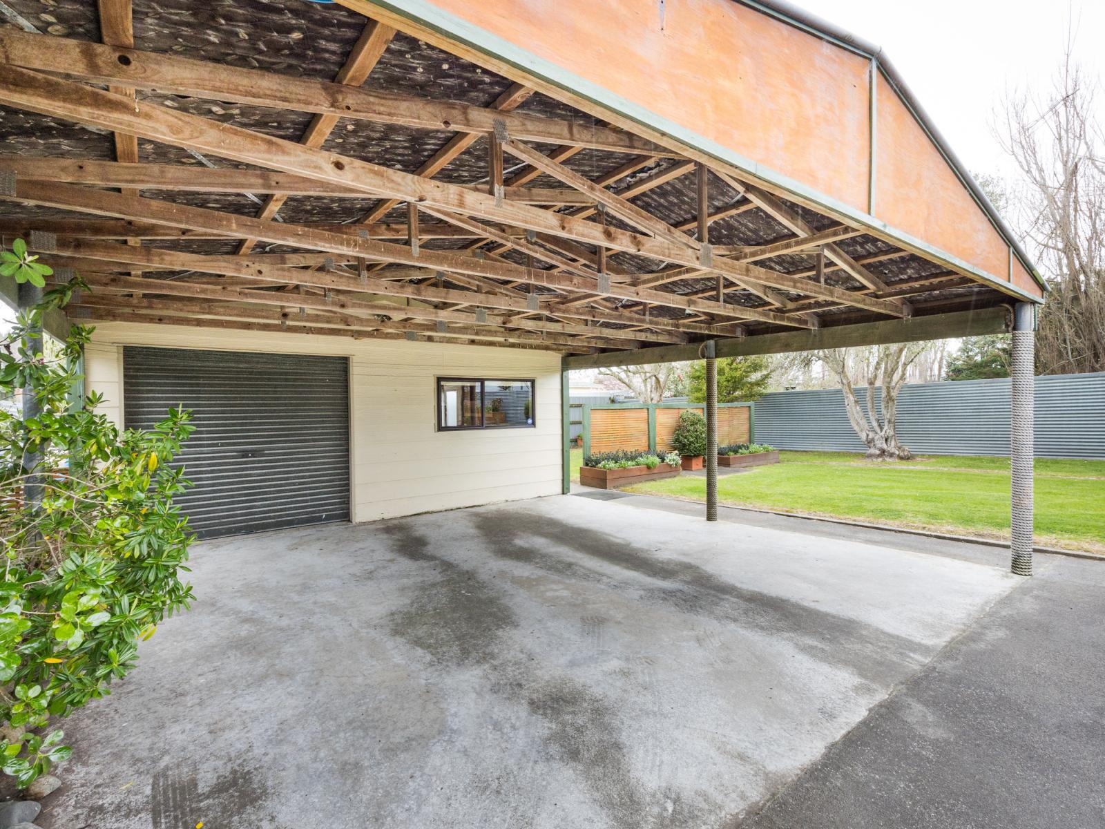 5 Hennessy Street East, Foxton Beach
