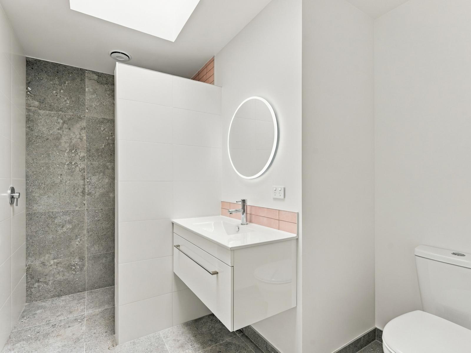 2D St Leonard Street, St Johns Hill