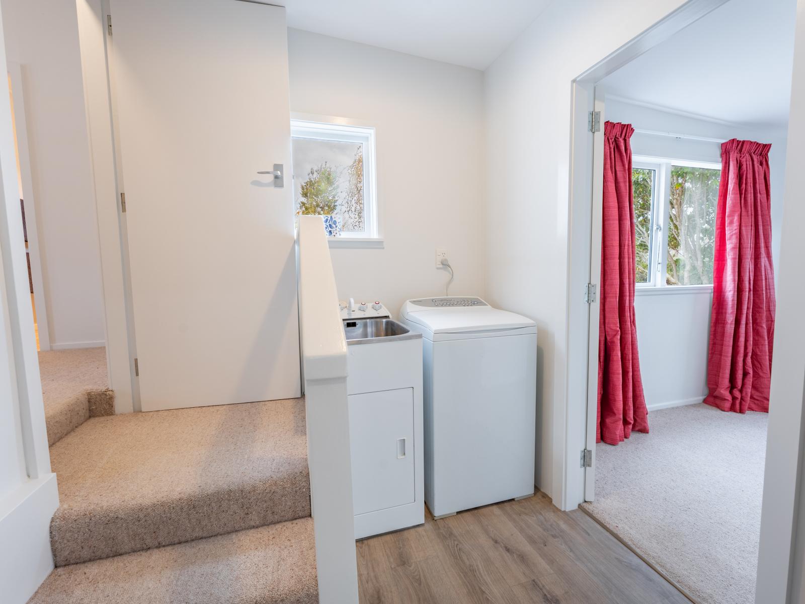590 Woodbury Road, Woodbury