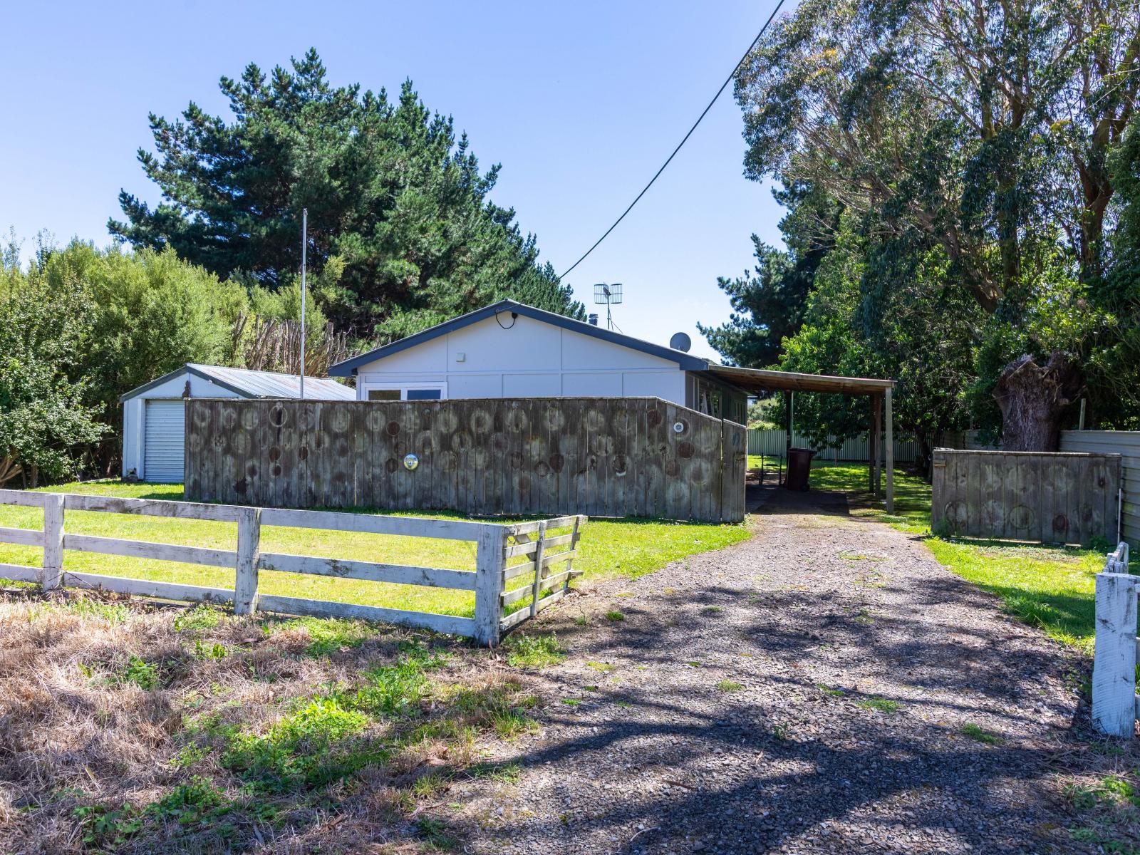 17 Martin Road, Papatawa