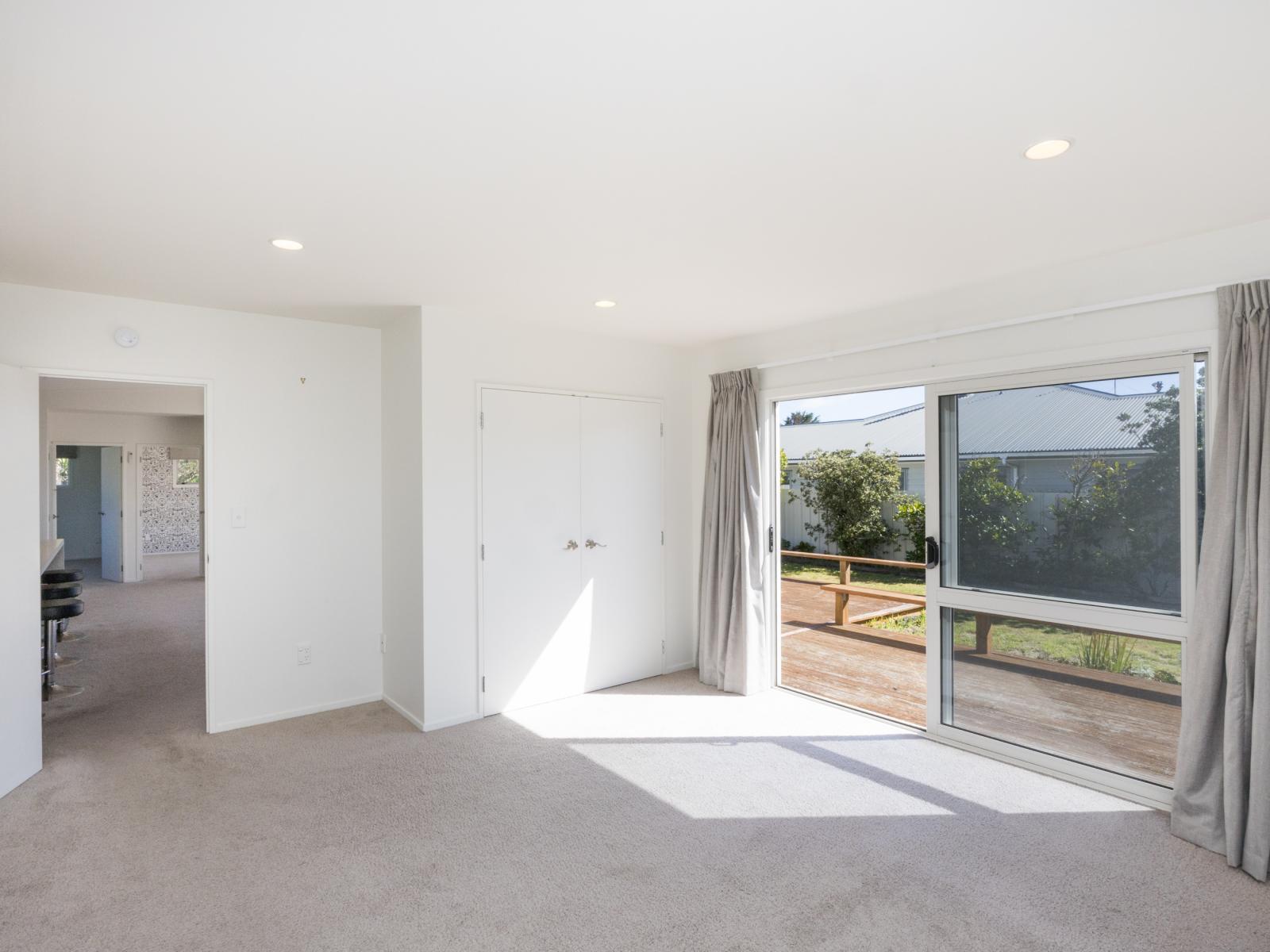 44 Hunia Terrace, Himatangi Beach