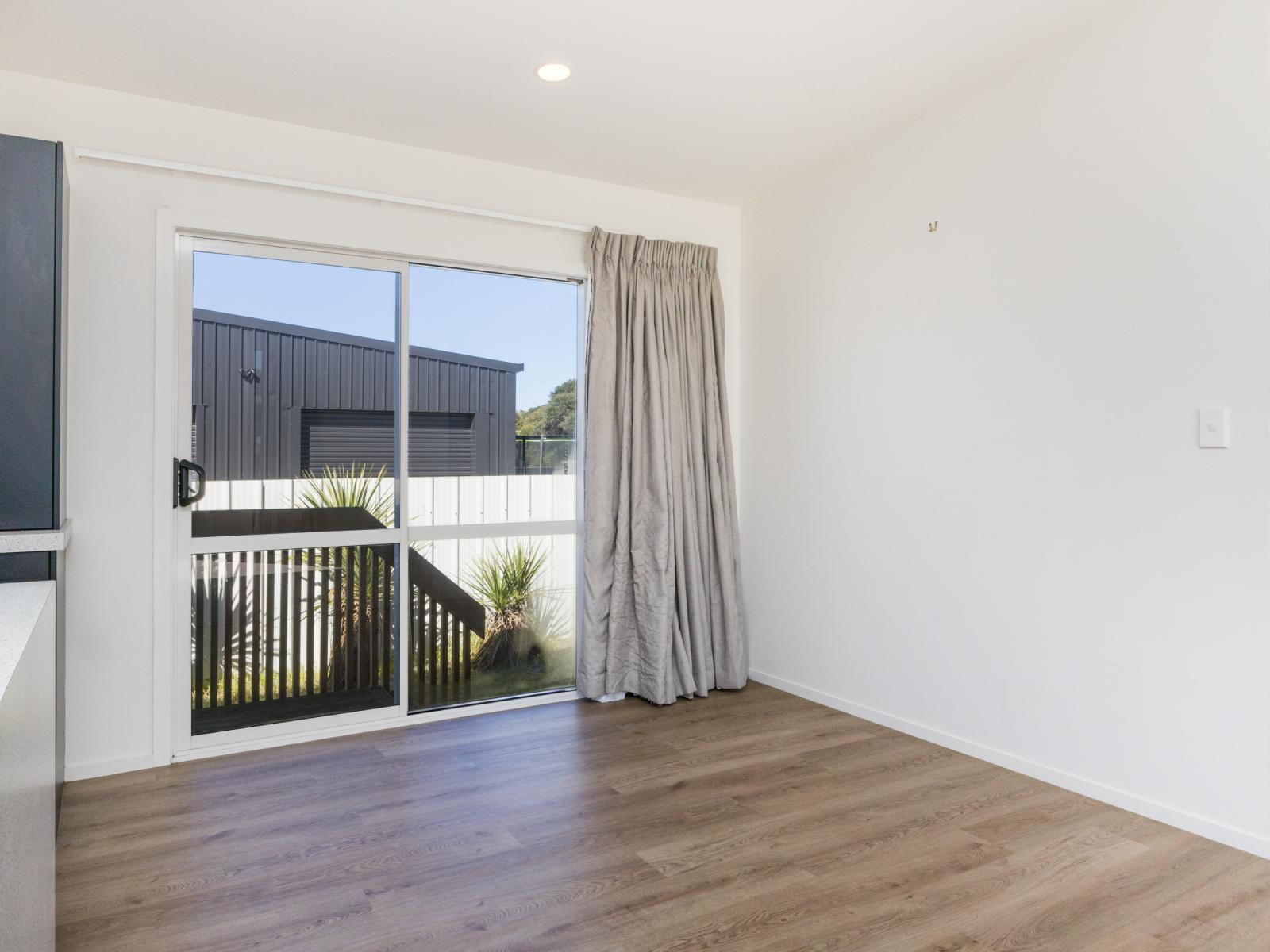 44 Hunia Terrace, Himatangi Beach