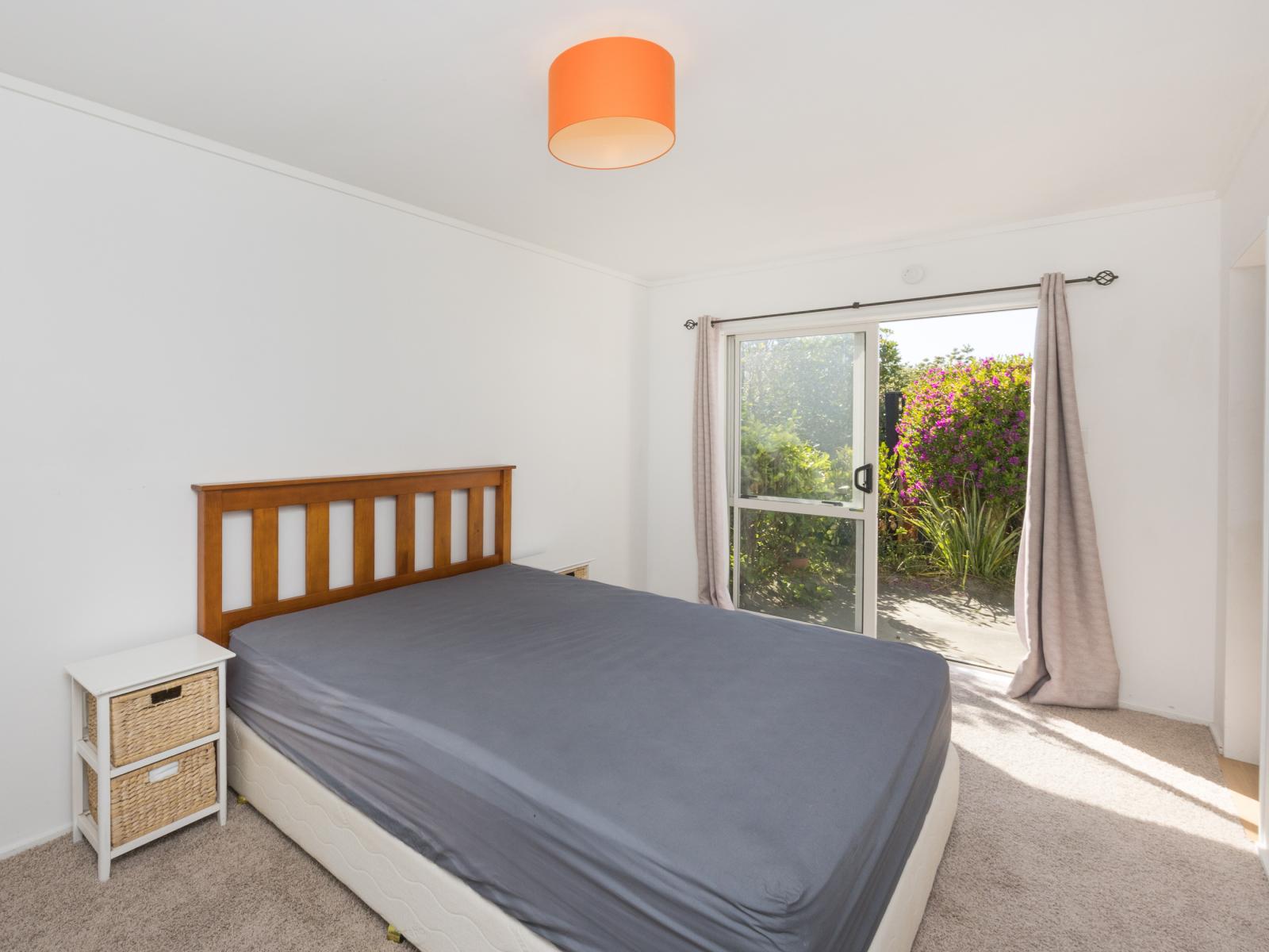 44 Hunia Terrace, Himatangi Beach