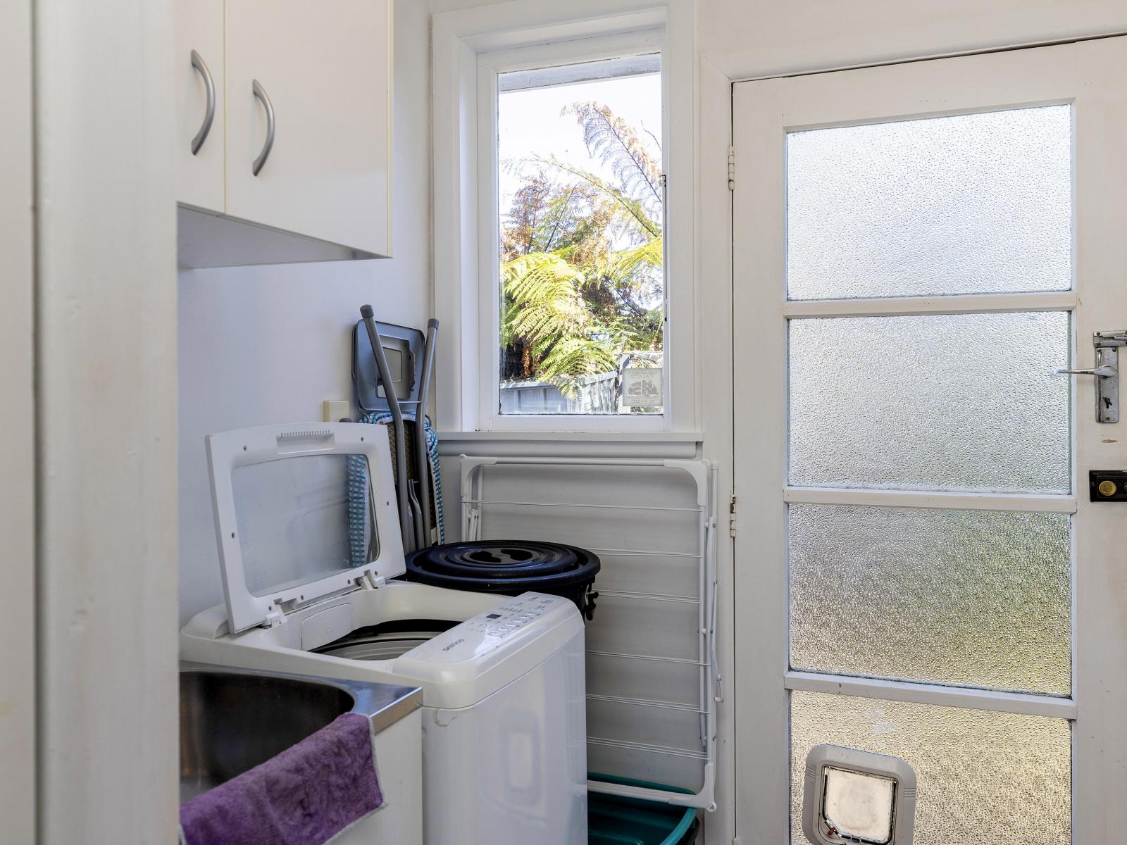 Unit 1, 138 Tamamutu Street, Taupo