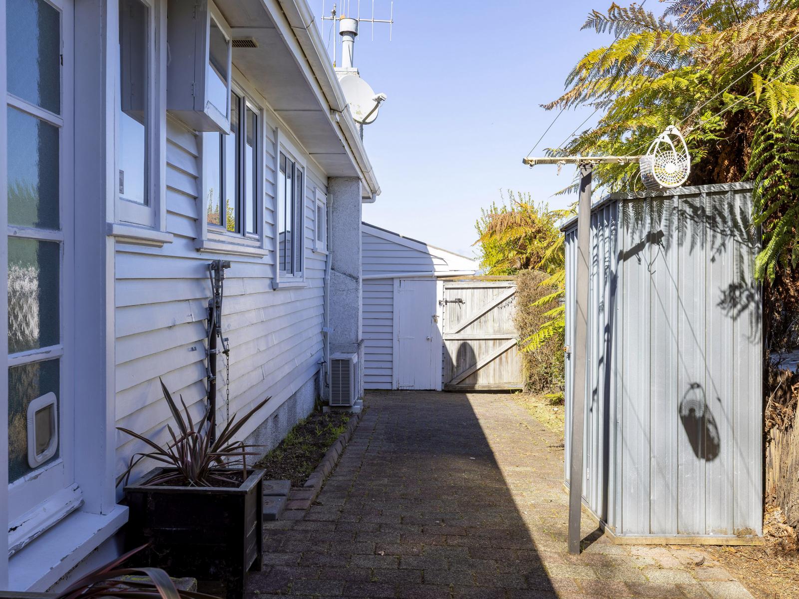 Unit 1, 138 Tamamutu Street, Taupo