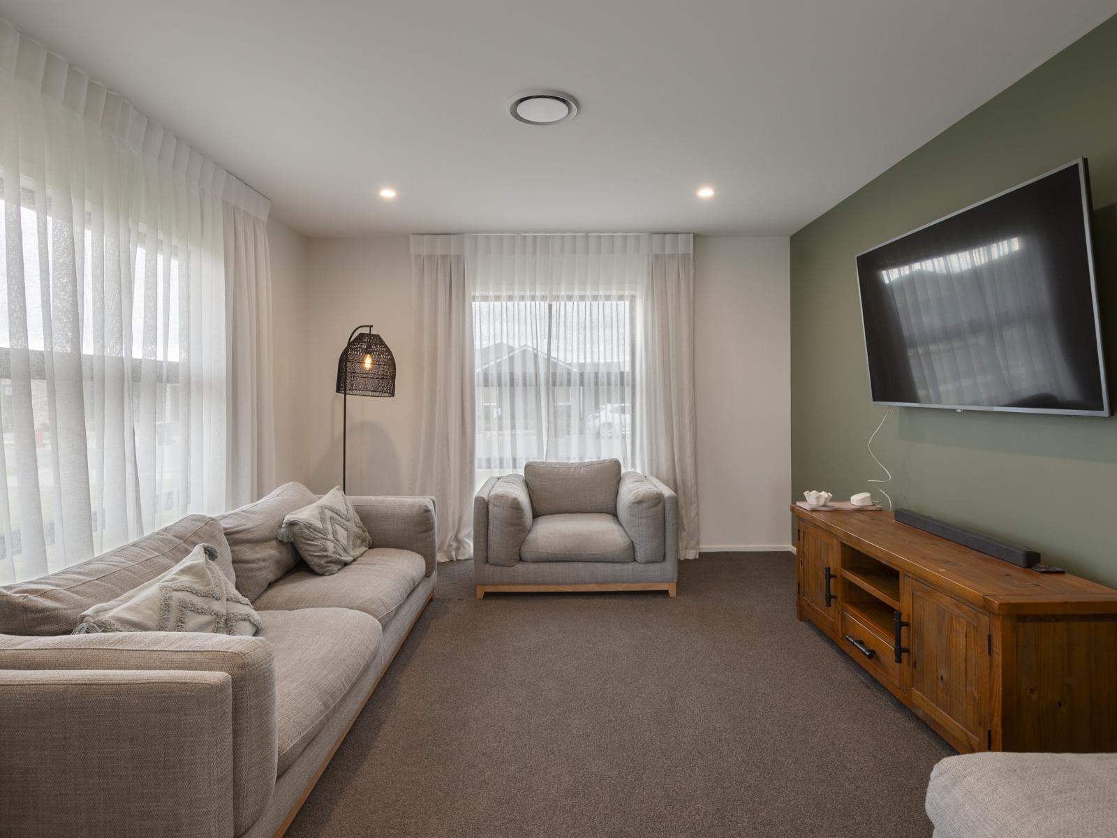 63 Atlantic Drive, Fitzherbert