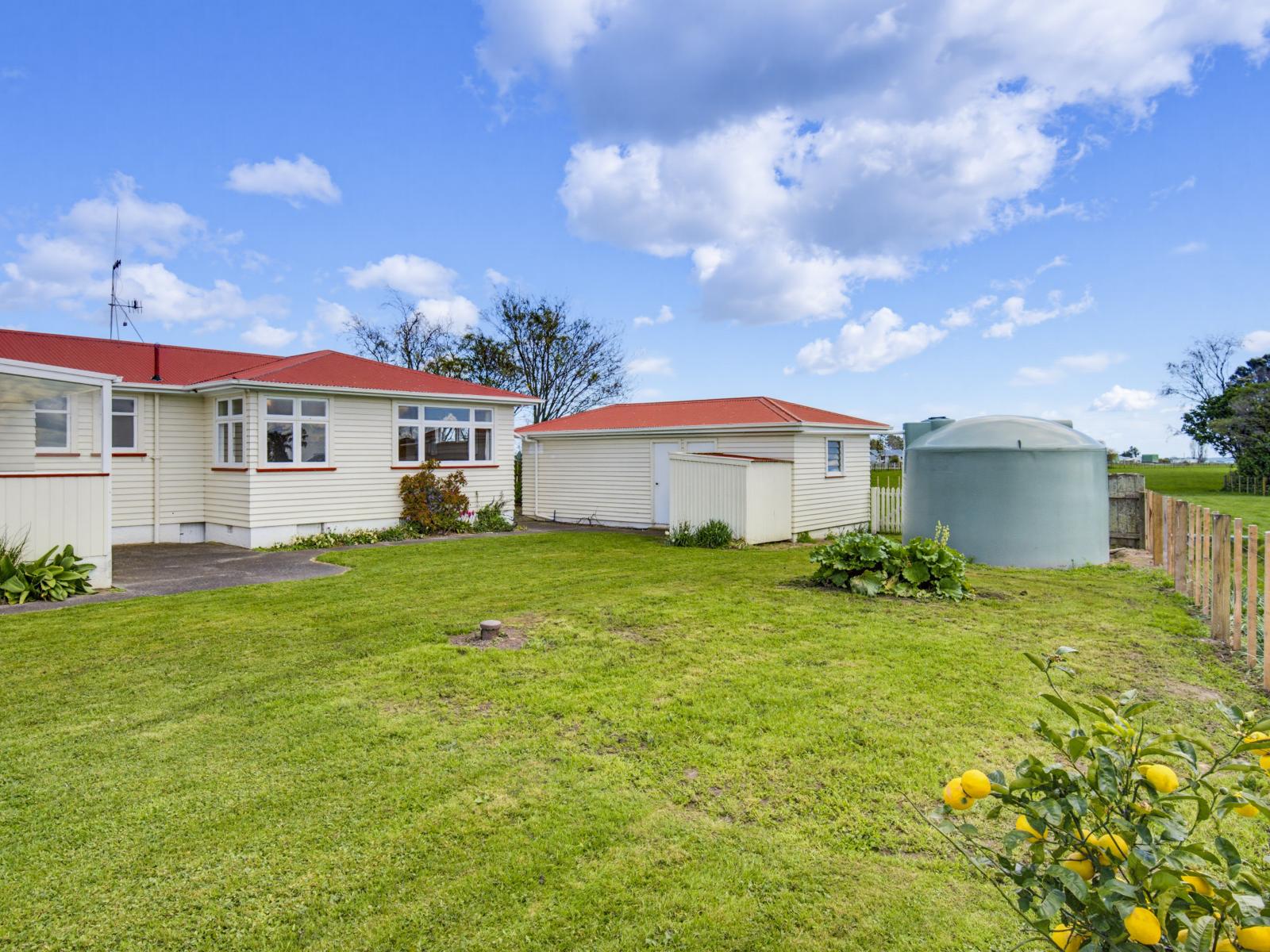 915 State Highway 57, Levin