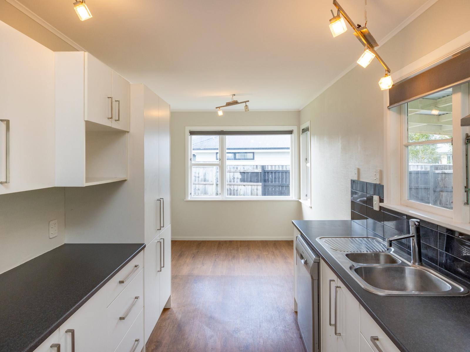 5 Reid Line West, Feilding