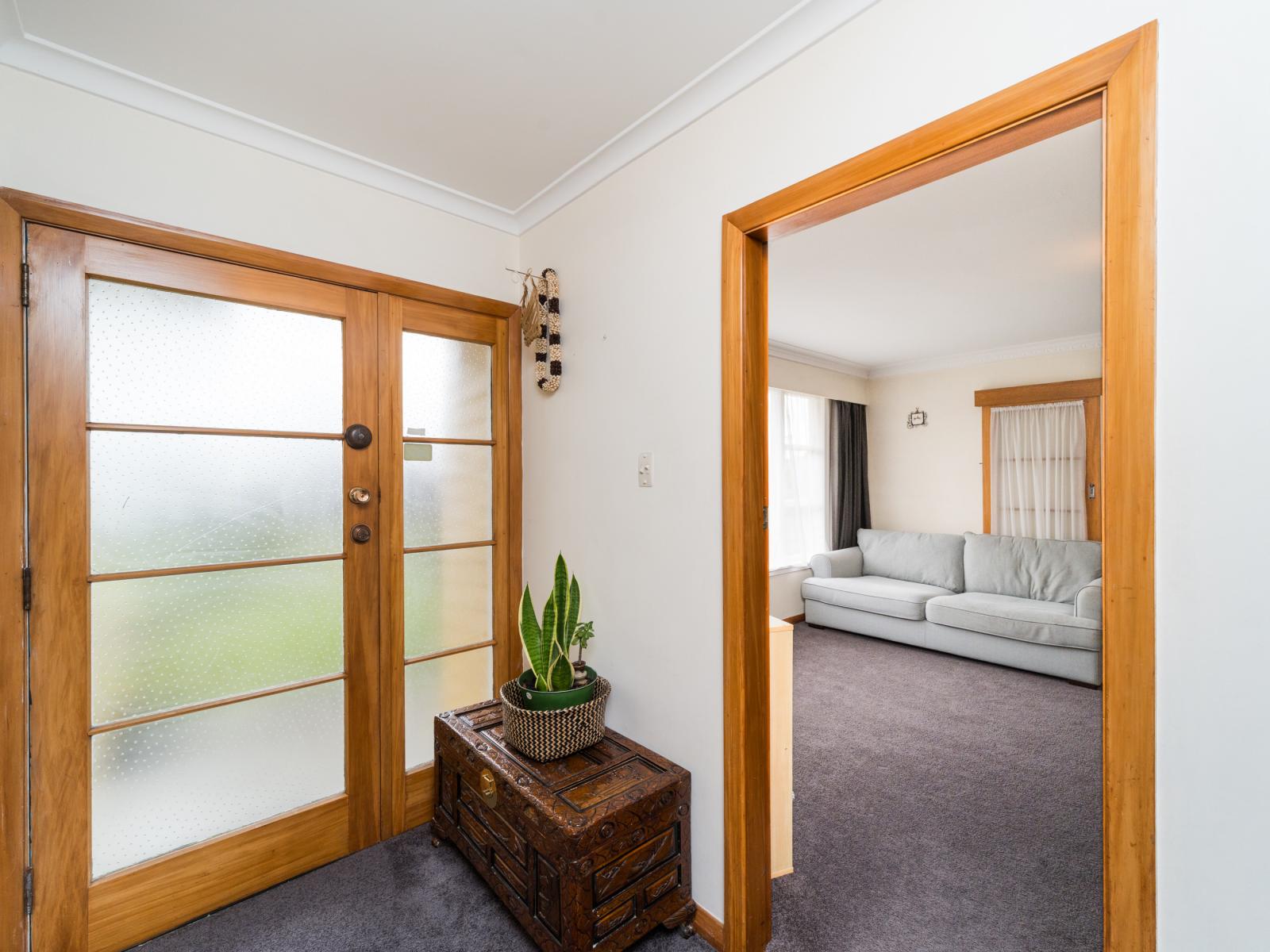 26 Liverpool Street, Takaro