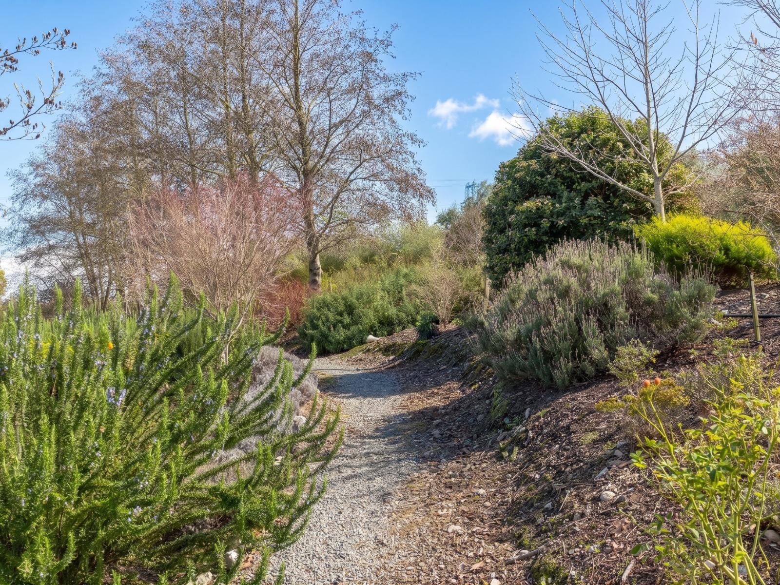 244 Dakins Road, East Taratahi