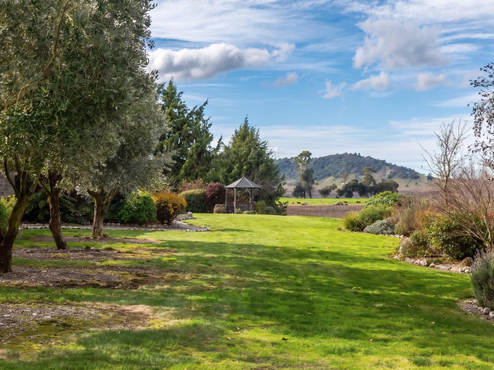 244 Dakins Road, East Taratahi