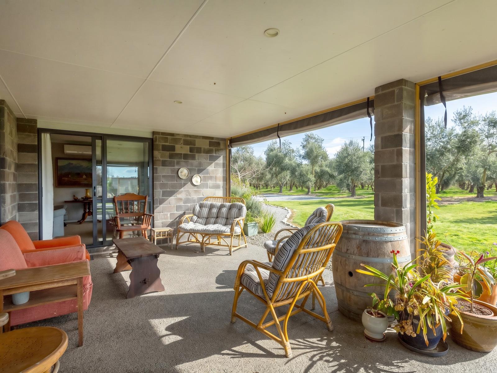 244 Dakins Road, East Taratahi