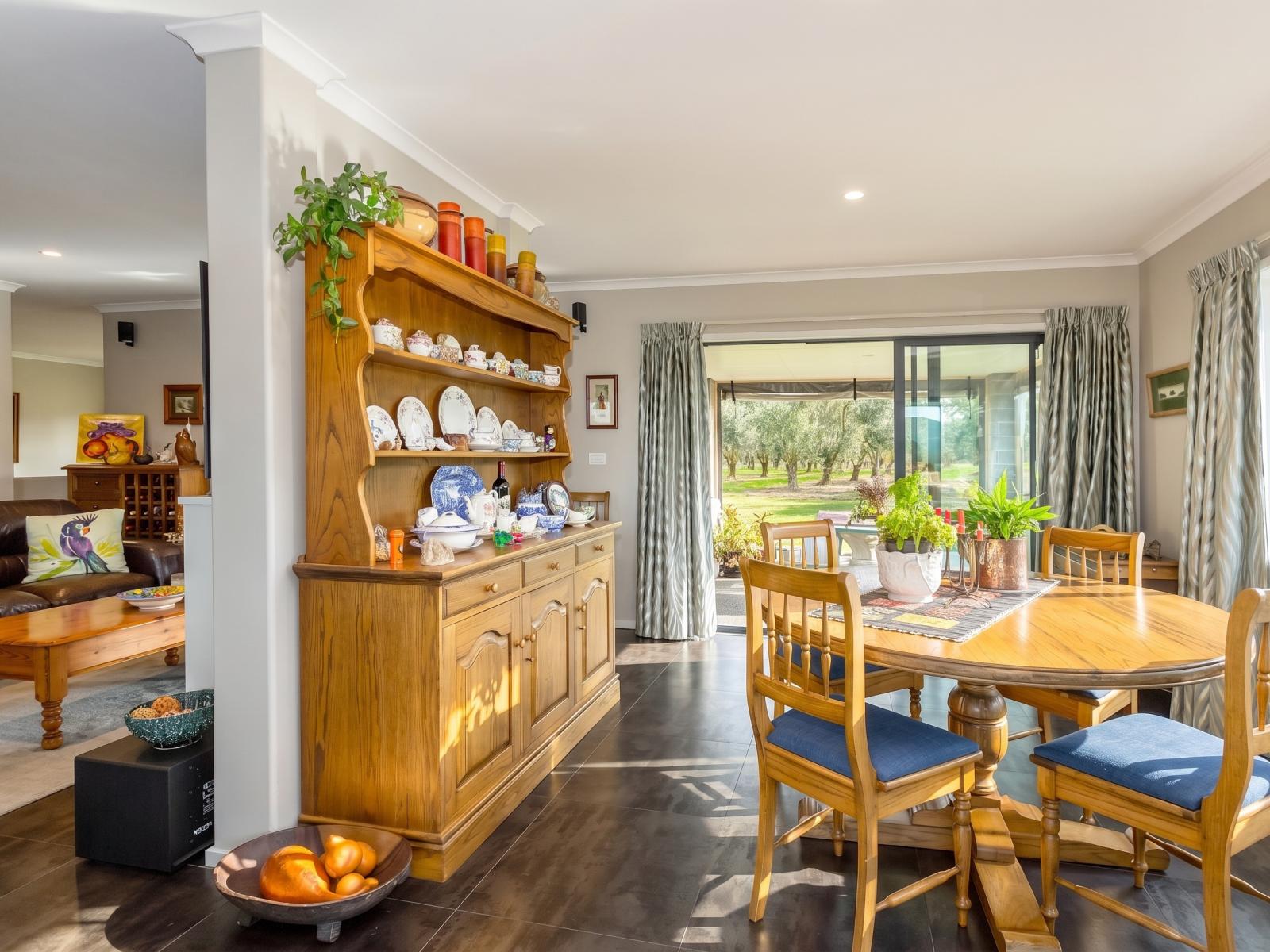 244 Dakins Road, East Taratahi