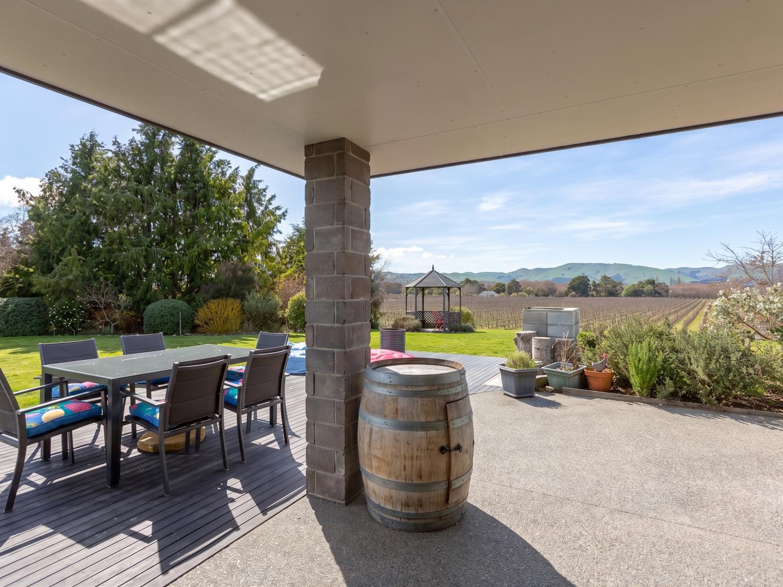 244 Dakins Road, East Taratahi