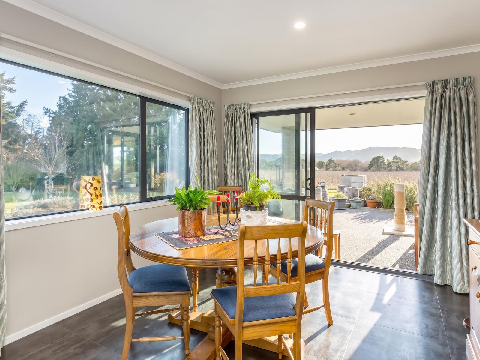 244 Dakins Road, East Taratahi