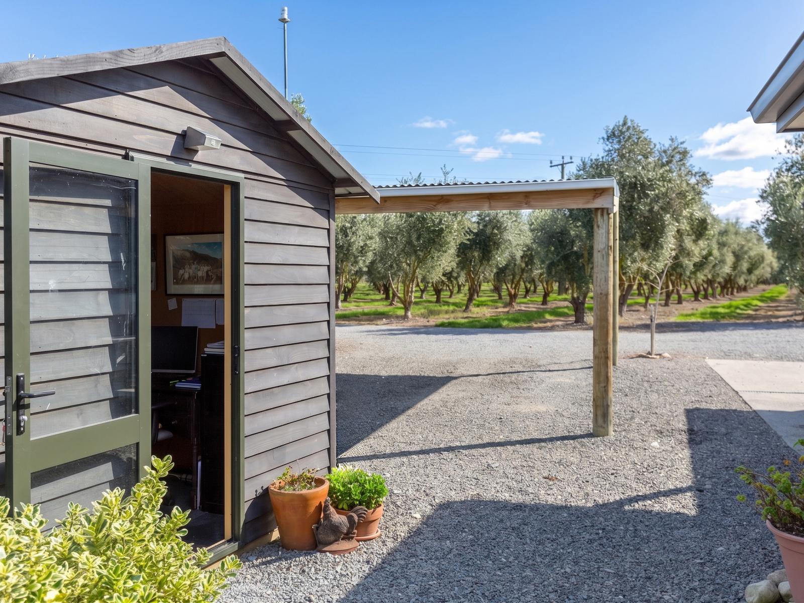 244 Dakins Road, East Taratahi
