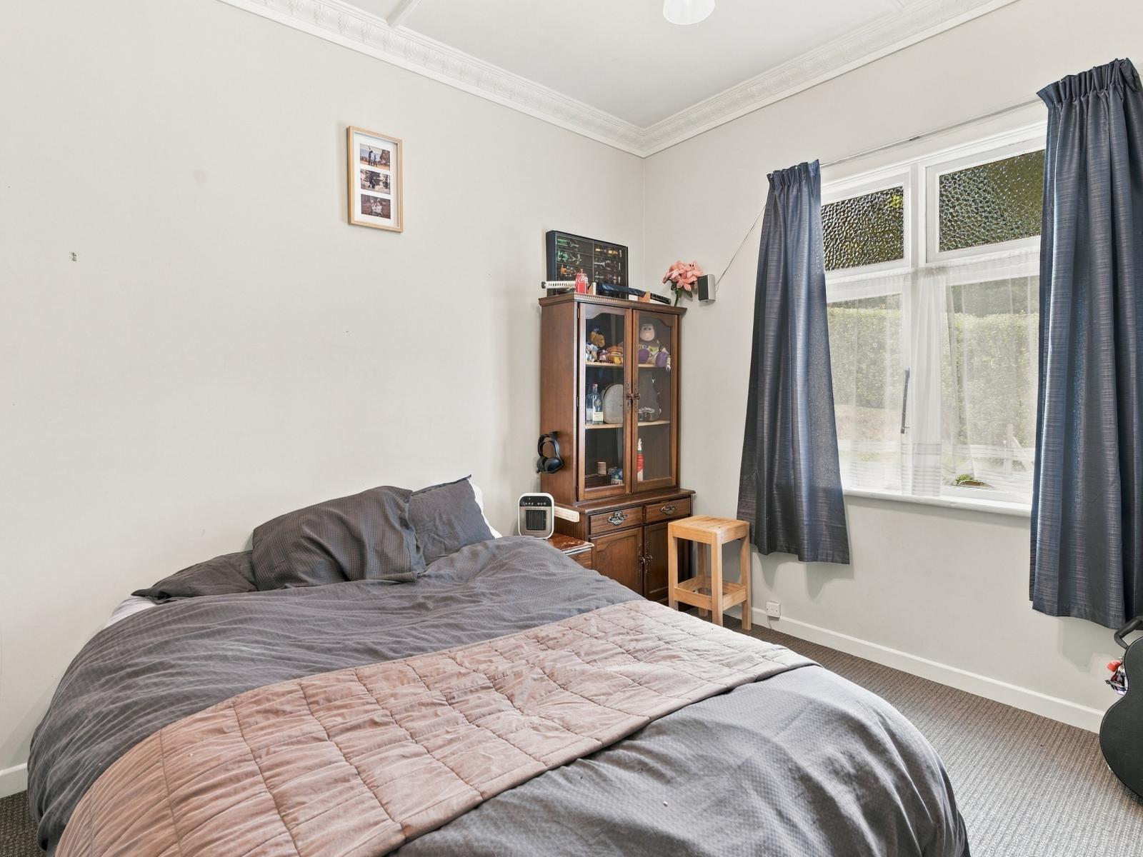 2 John Street, Abbotsford