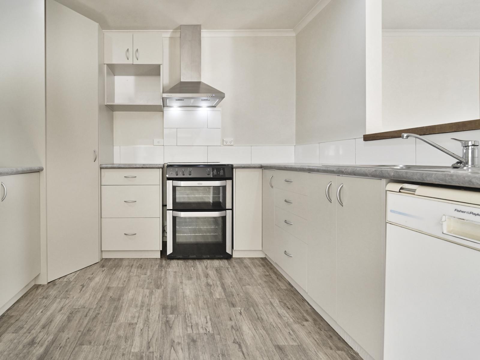 703A Whitehead Road, St Leonards