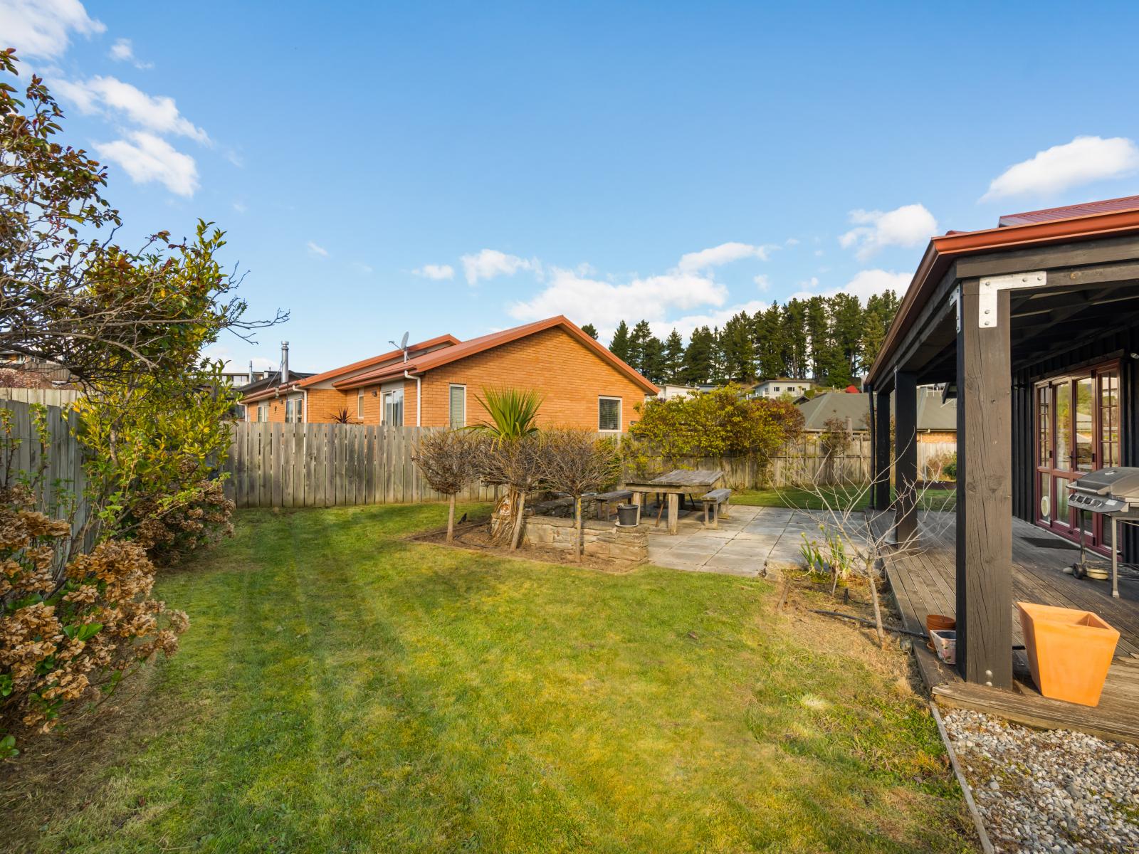 9 Perrow Street, Wanaka