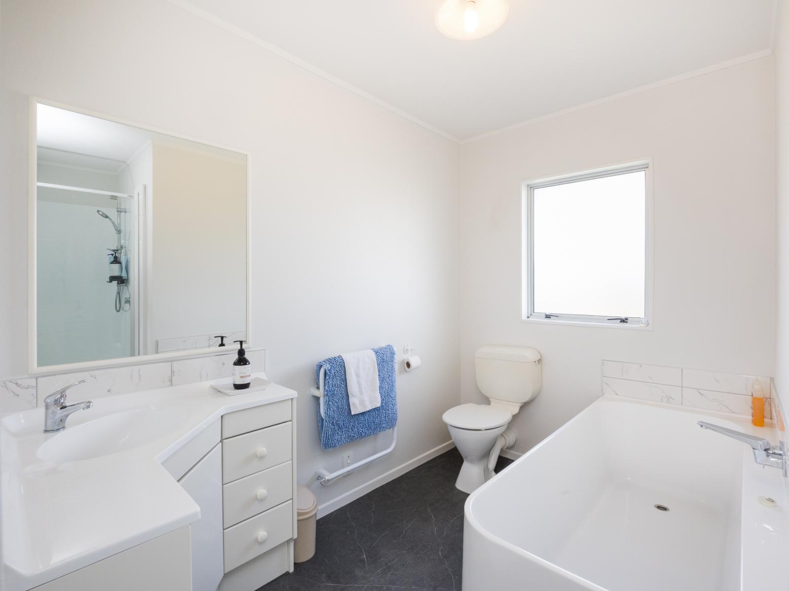 43 Shortt Street, Foxton Beach