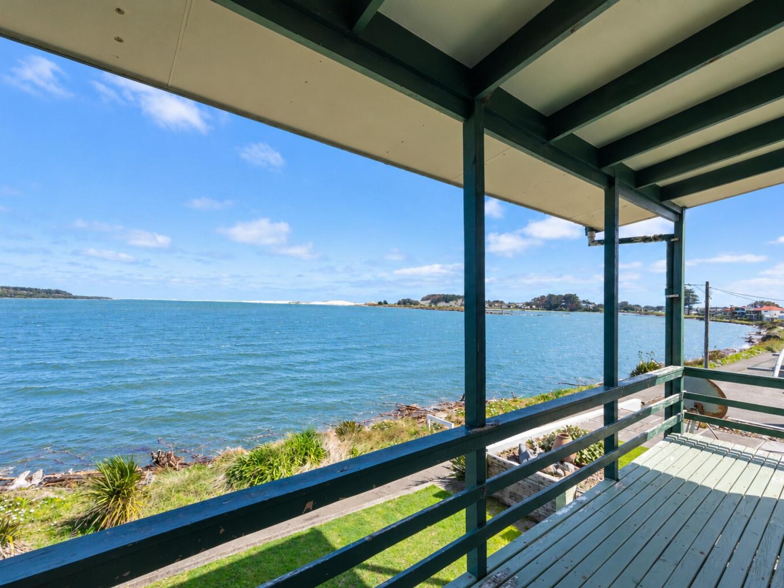 1 Hartley Street, Foxton Beach
